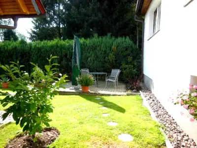 Ein Garten an der Unterkunft Ferienhaus Harzidyll