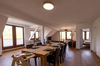 Ein Sitzbereich in der Unterkunft Ferienhaus Wolke 7