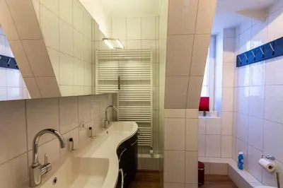 Ein Badezimmer in der Unterkunft Ferienwohnung Morgenrot in der Villa Harzer Flair