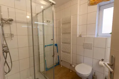 Ein Badezimmer in der Unterkunft Ferienwohnung Mondschein in der Villa Harzer Flair