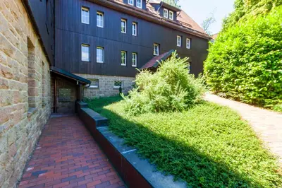 Ein Garten an der Unterkunft Ferienwohnung Kuschelhexe mit großer Terrasse