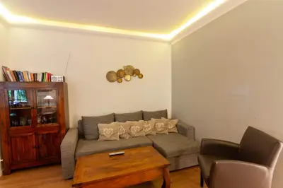 Ein Sitzbereich in der Unterkunft Ferienwohnung Hexenwerk mit Balkon