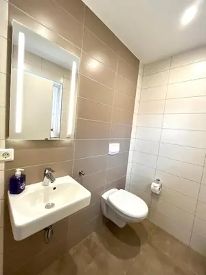 Ein Badezimmer in der Unterkunft Ferienhaus Hexenpfad Bettw Handtücher inklusive