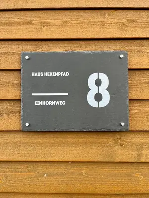 Ein Zertifikat, Auszeichnung, Logo oder anderes Dokument, das in der Unterkunft Ferienhaus Hexenpfad Bettw Handtücher inklusive ausgestellt ist