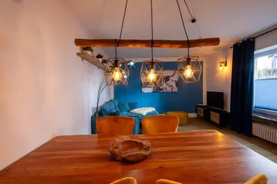Ein Sitzbereich in der Unterkunft Ferienwohnung Am Bach 1 mit Terrasse