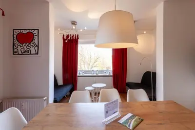 Ein Sitzbereich in der Unterkunft Ferienwohnung Großes Schützenchalet mit 25 qm Dachterrasse