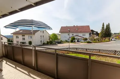 Das Gebäude in dem sich die Ferienwohnung befindet