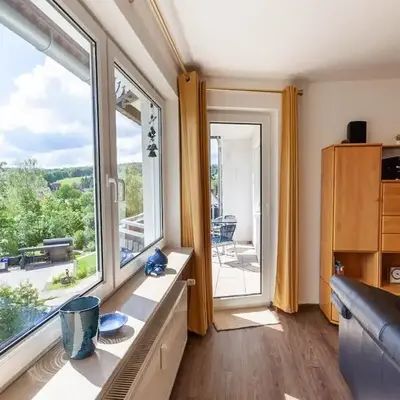 Ferienwohnung Tönjes am Kurpark mit Balkon