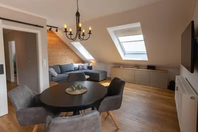 Ein Sitzbereich in der Unterkunft Ferienwohnung Kleine Fichte mit Balkon