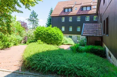 Ein Garten an der Unterkunft Ferienwohnung Kortum mit Balkon