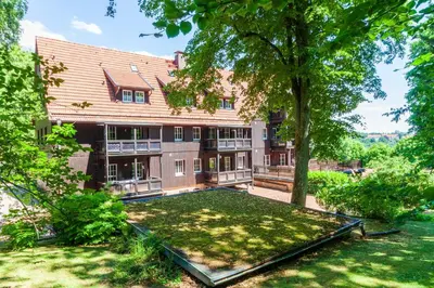 Ein Garten an der Unterkunft Ferienwohnung Kortum mit Balkon