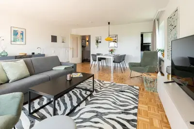Ein Sitzbereich in der Unterkunft Ferienwohnung Ausblick