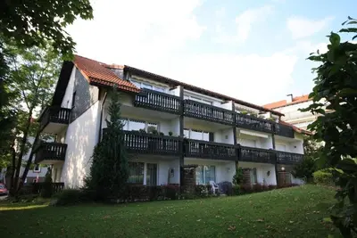 Das Gebäude in dem sich die Ferienwohnung befindet