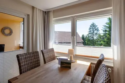 Ein Sitzbereich in der Unterkunft Ferienwohnung Bergrausch mit Balkon