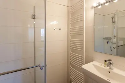 Ein Badezimmer in der Unterkunft Ferienwohnung Talsicht mit Balkon - Hunde willkommen