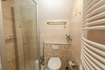 Ein Badezimmer in der Unterkunft Ferienwohnung Bergblick mit Balkon