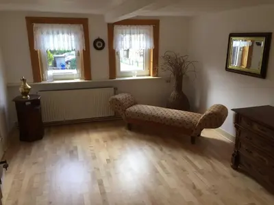Ein Sitzbereich in der Unterkunft Haus Schwalbenherd