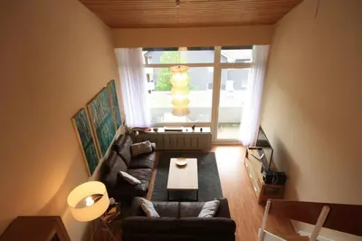Ein Sitzbereich in der Unterkunft Ferienwohnung Bodefall mit Balkon