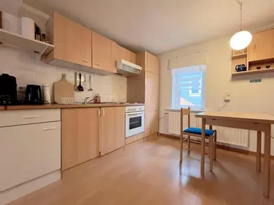 Küche/Küchenzeile in der Unterkunft Haus Andrea - Ferienwohnung Storchschnabel
