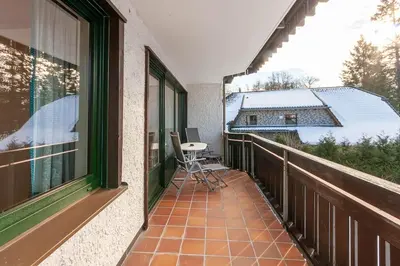 Ein Balkon oder eine Terrasse in der Unterkunft Ferienwohnung Sanne mit Balkon - direkt am Kurpark