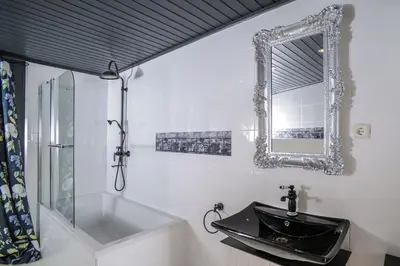 Ein Badezimmer in der Unterkunft Ferienwohnungen Traumschloss