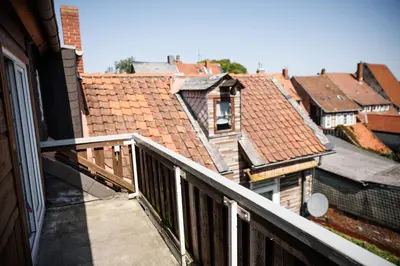Das Gebäude in dem sich die Ferienwohnung befindet