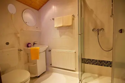 Ein Badezimmer in der Unterkunft Haus Sieber