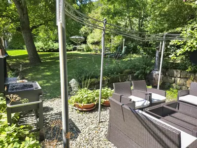 Ein Garten an der Unterkunft Kleines Wölkchen