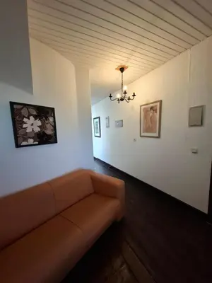 Ein Sitzbereich in der Unterkunft Monteurzimmer für Langzeitaufenthalte