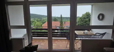 Ein allgemeiner Bergblick oder ein Berglick von der Ferienwohnung aus