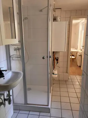 Ein Badezimmer in der Unterkunft Modernes Apartment am Campus II