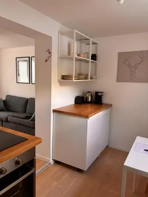 Küche/Küchenzeile in der Unterkunft Modernes Apartment am Campus II