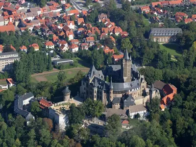 Blick auf Bright apartment in Thale with terrace aus der Vogelperspektive