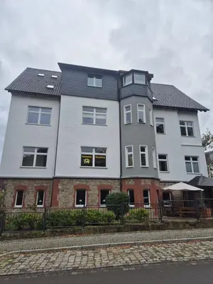 Das Gebäude in dem sich die Ferienwohnung befindet