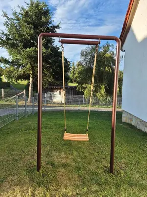 Ein Kinderspielbereich in der Unterkunft Ferienhaus Wiesenblick