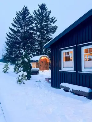 Charming Hideaway With Garden Sauna im Winter