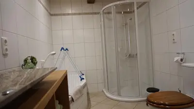 Ein Badezimmer in der Unterkunft Pölle41 - 3Min zum Markt - Fachwerk - Denkmal