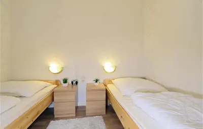 Ein Bett oder Betten in einem Zimmer der Unterkunft 2 Bedroom Cozy Apartment In Goslar
