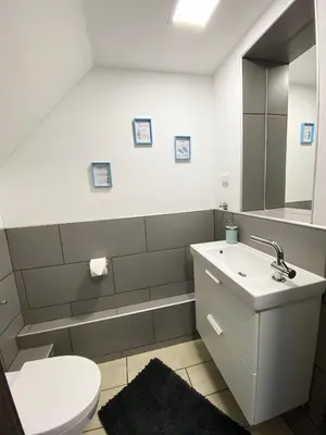 Ein Badezimmer in der Unterkunft Ferienhaus Urlaubsreich