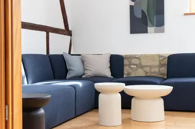 Ein Sitzbereich in der Unterkunft Architektenhaus am Pölkentor