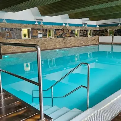 Flair mit Schwimmbad