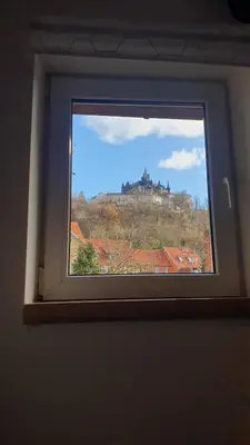 Ein allgemeiner Bergblick oder ein Berglick von des Ferienhauses aus