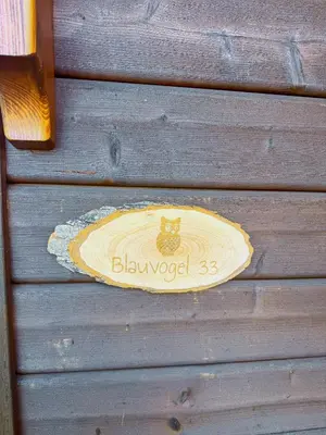 Ein Zertifikat, Auszeichnung, Logo oder anderes Dokument, das in der Unterkunft Feriendorf Blauvogel BV 33 ausgestellt ist