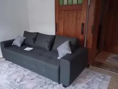 Ein Sitzbereich in der Unterkunft stilvolle Ferienwohnung an der St Nikolaikirche