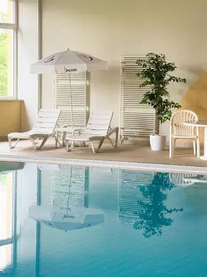 Der Swimmingpool an oder in der Nähe von NEU Bärenberg, Panorama Sauna Pool