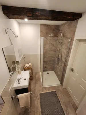 Ein Badezimmer in der Unterkunft Fachwerkzeit Haus mit zwei Apartments