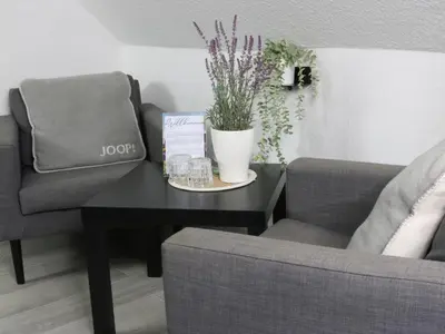 Ein Sitzbereich in der Unterkunft Heimat Goslar Apartments 