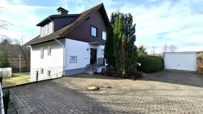 Das Gebäude in dem sich die Ferienwohnung befindet