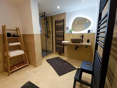 Ein Badezimmer in der Unterkunft Bergstadthaus Sankt Andreasberg für Familien und Freunde