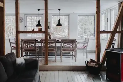 Ein Sitzbereich in der Unterkunft Herzhausen im Harz - Dein Schwedenhaus für 10 Personen
